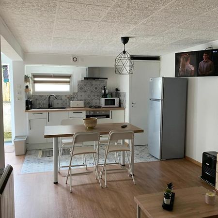 Appartement Dans Maison Basque Mouguerre 外观 照片